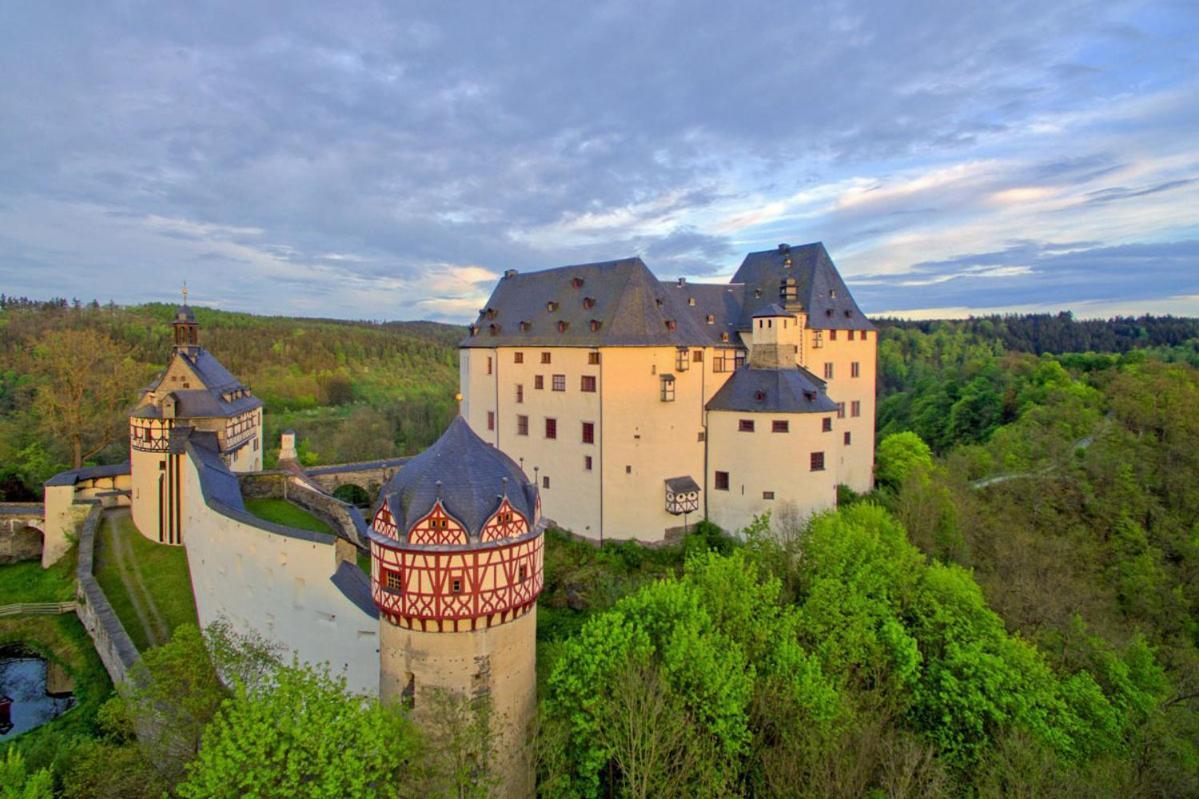 Ferienwohnung Schloss Burgk Burgk  エクステリア 写真